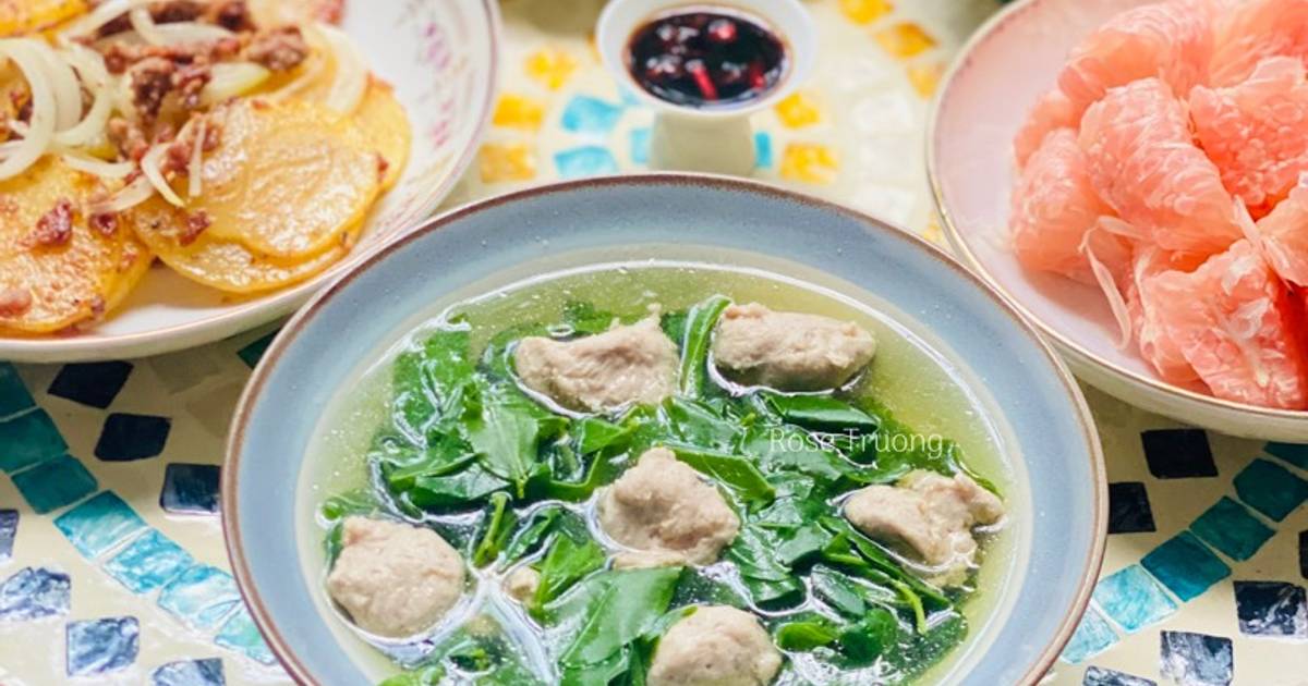 Cách Làm Món Canh Rau Bồ Ngót Nấu Giò Sống của Rose Truong - Cookpad