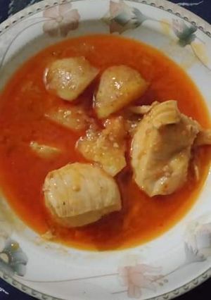A picture of "Chicken Aalu ka salan".