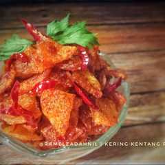 A picture of Kering kentang pedas.