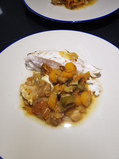 Una foto de Rape al horno con verduras ¡Delicioso!