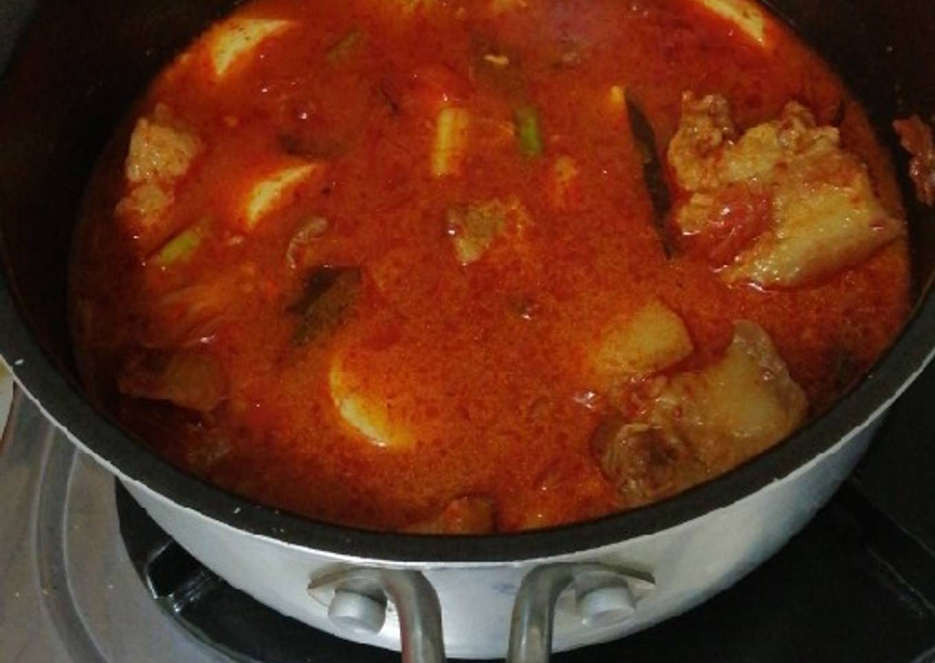 Kimchi soup / kimchi jjigae