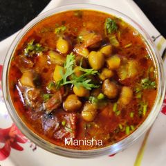 A picture of Chana Masala(Black Chickpeas Curry).