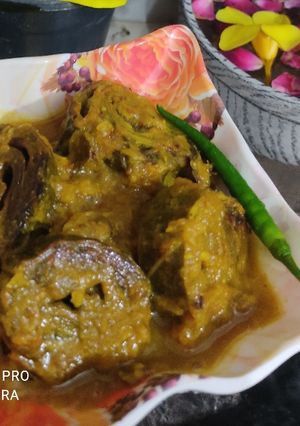 A picture of Arbi patte ki curry.