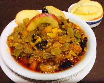 Fresh, Serving Recipe Apple  Sprouted fenugreek pickle Restaurant Style