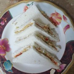 A picture of Chicken mayo sandwich.