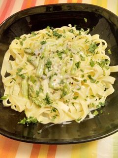 Pasta mit Spargel-Gorgonzola-Sauce Rezepthauptbild