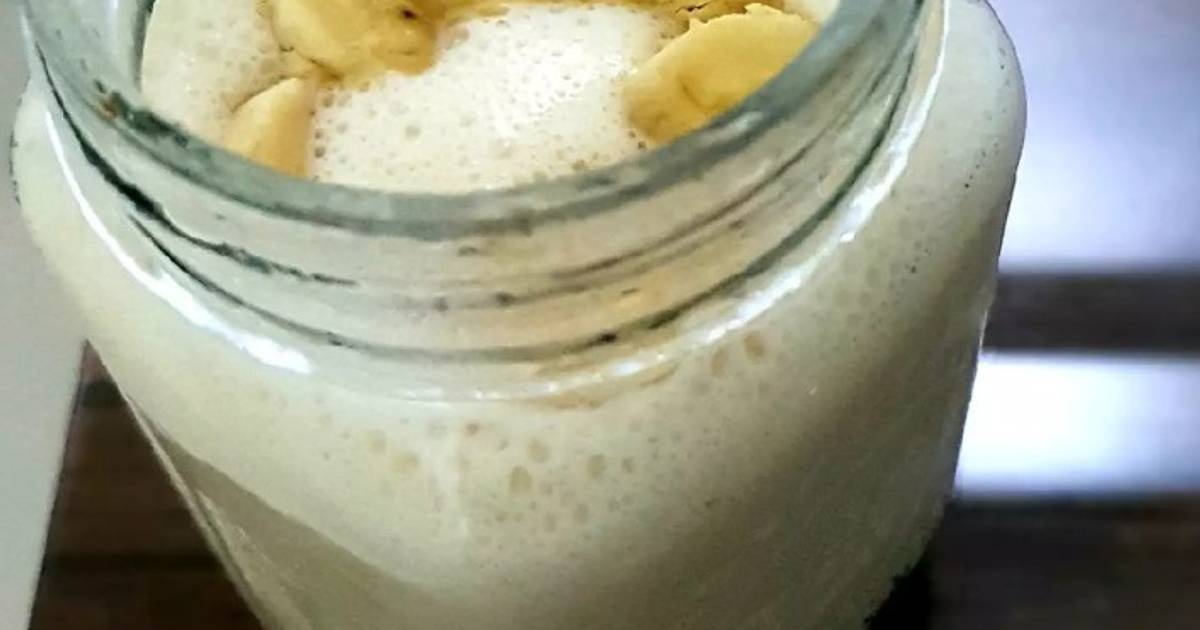 Resep 5Minute Banana Yakult Milkshake oleh SKITCHEN Cookpad