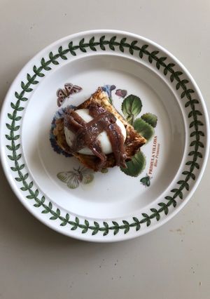 A picture of Egg & Anchovy Light Nibble.