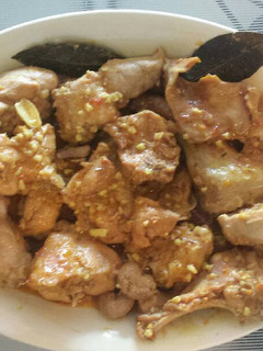 Una foto de Conejo en salsa