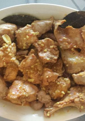 Una foto de Conejo en salsa