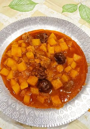 عکسی از دستور تاس کباب (یا خورشت آلو)