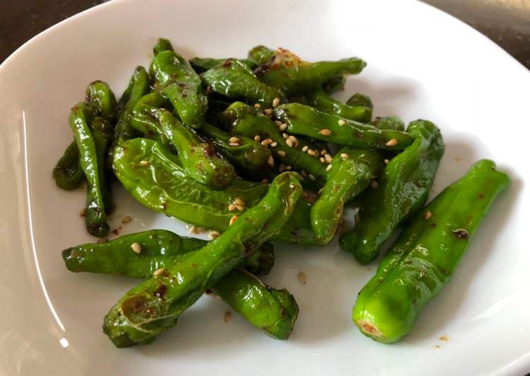 Steps to Make Favorite Japanese small green pepper fry with butter