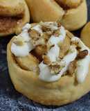 Cinnamon Rolls (Rollitos de Canela) con nuez