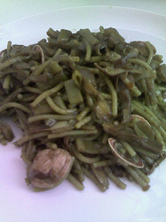 Una foto de Fideos verdes