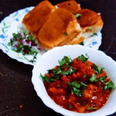 A picture of Butter Pav bhaji masala.