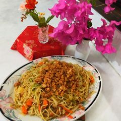 A picture of Spicy chicken mince vegetable spaghetti.