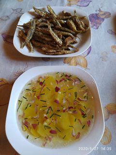 Una foto de Sopa fría de patata