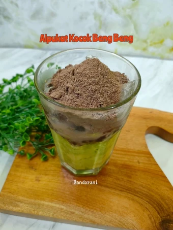 Langkah Mudah untuk Membikin Resep Alpukat Kocok Beng Beng yang Uenak Anti Ribet, Mantap Sekali