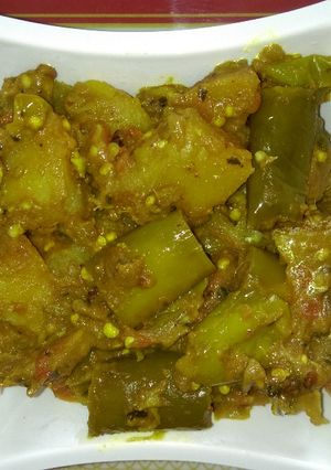 A picture of Alu began  ki sabji.