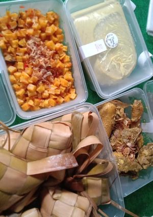 Foto resep Sambel Goreng Kentang dan Opor Ayam