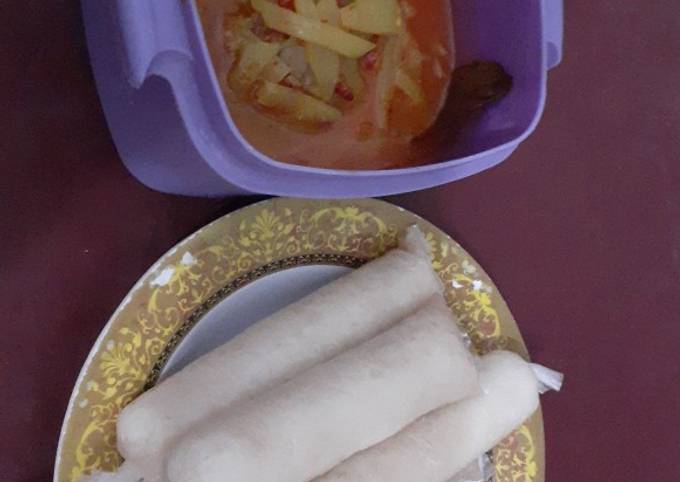 Resep Lontong nasi + Sayur pepaya, Bisa Manjain Lidah