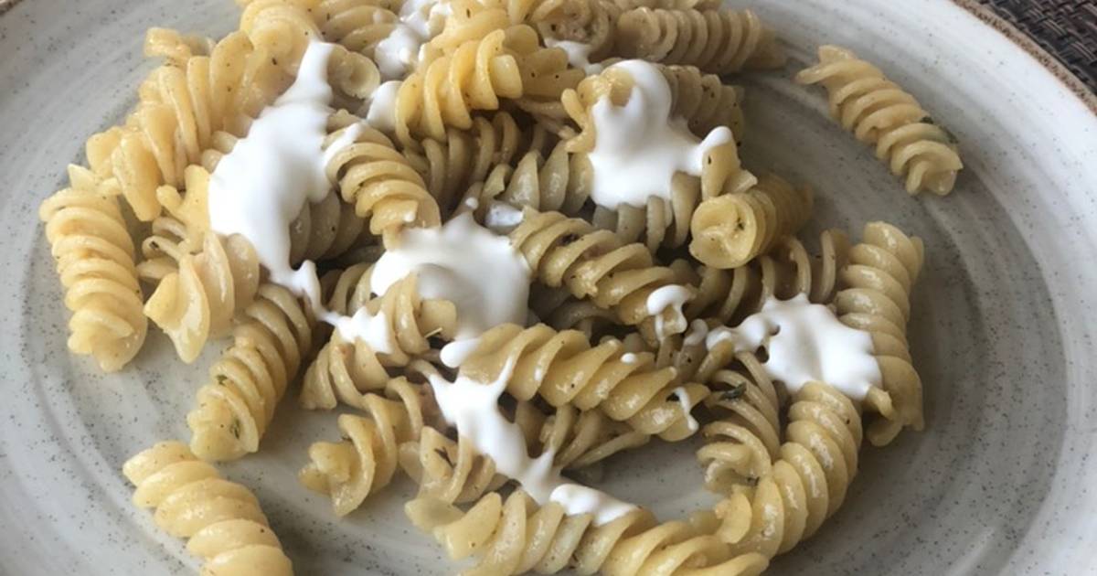 Pasta al burro Receta de Brenda Hernández Cookpad