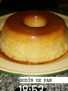 Una foto de Budín de Pan