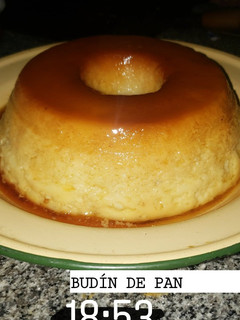 Una foto de Budín de Pan