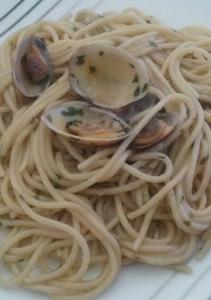 Una foto de Pasta con almejas