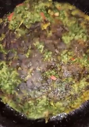 Una foto de Tortilla de acelga #cena🍛