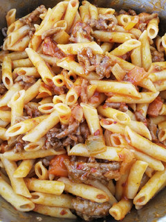 Una foto de Macarrones rápidos de chorizo y carne