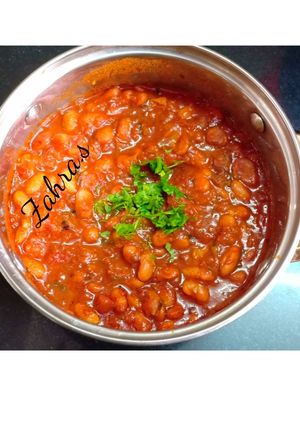 A picture of Fresh Rajma curry.