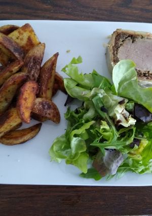 A picture of Pork Wellington.