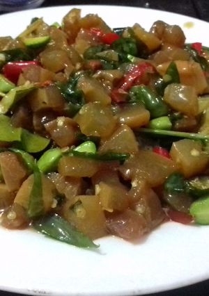 Foto resep Oseng kikil pete lombok ijo nyamleeeng