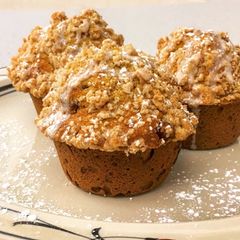 A picture of Pumpkin Chocolate Streusel Muffins.