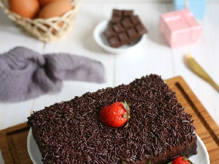 Langkah Gampang Membikin Resep  Simple Birthday Cake (Base Cake Brownies Kukus) yang Bisa Manjain Lidah, Enak Banget