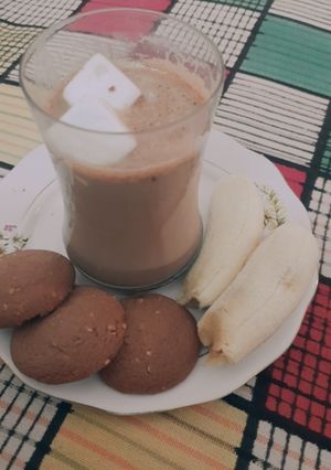 A picture of Snickers protein smoothie.