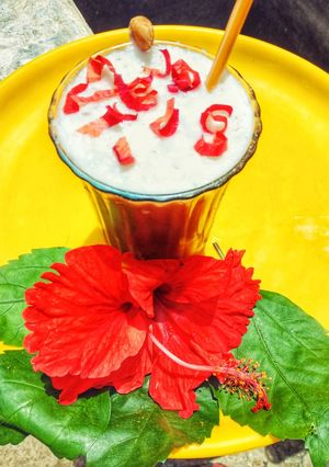 A picture of செம்பருத்தி மில்க் ஷேக் 🌺🌺🌺.