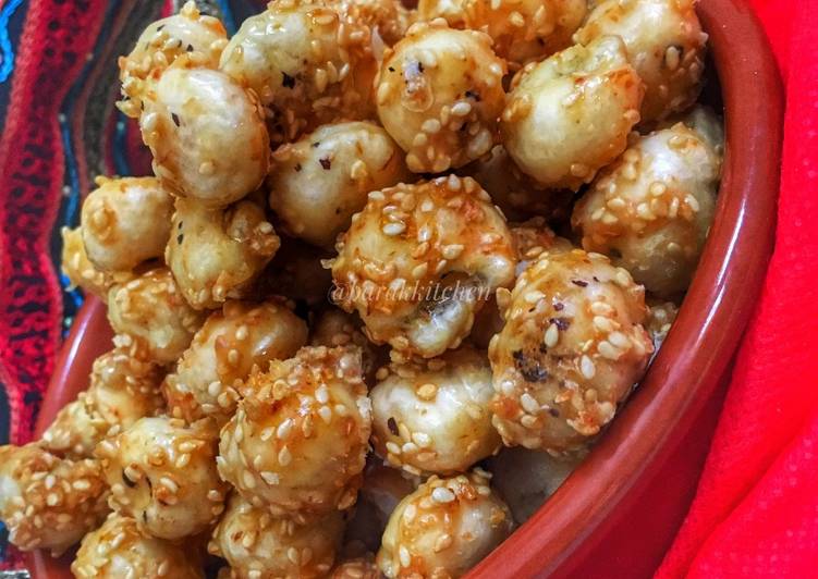 Easiest Way to Make Any-night-of-the-week Caramelized Makhana with Sesame seeds and Coconut