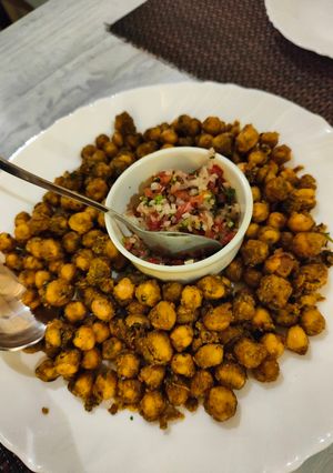 चना रोस्ट (chana roast recipe in Hindi) रेसिपी मुख्य फोटो