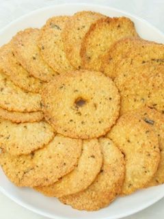 மிளகு வடை (Milagu vadai recipe in tamil) செய்முறை முக்கிய புகைப்படம்
