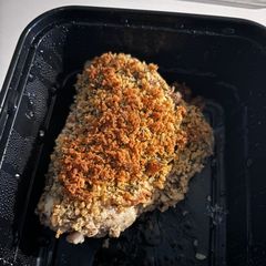 A picture of Crispy Chicken Thighs.