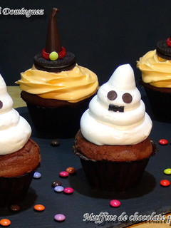 Una foto de Muffins de chocolate especiales para Halloween