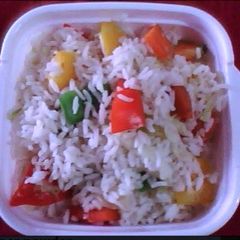 A picture of Zero oil fried rice.