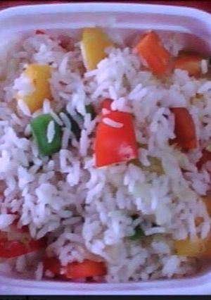 A picture of Zero oil fried rice.