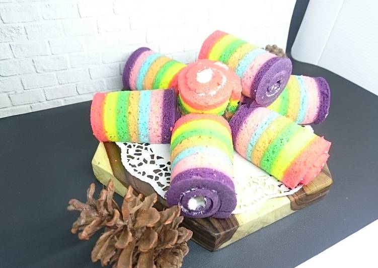 18. Rainbow cake kukus putih telur