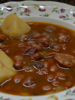 Una foto de Alubias pintas con chorizo
