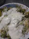 Brócoli salteado con tallarines y salsa Blanca