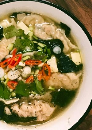 A picture of Wakame Seaweed Dumpling Soup.