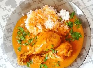 Zdjęcie przepisu Podudzia kurczaka w sosie curry.